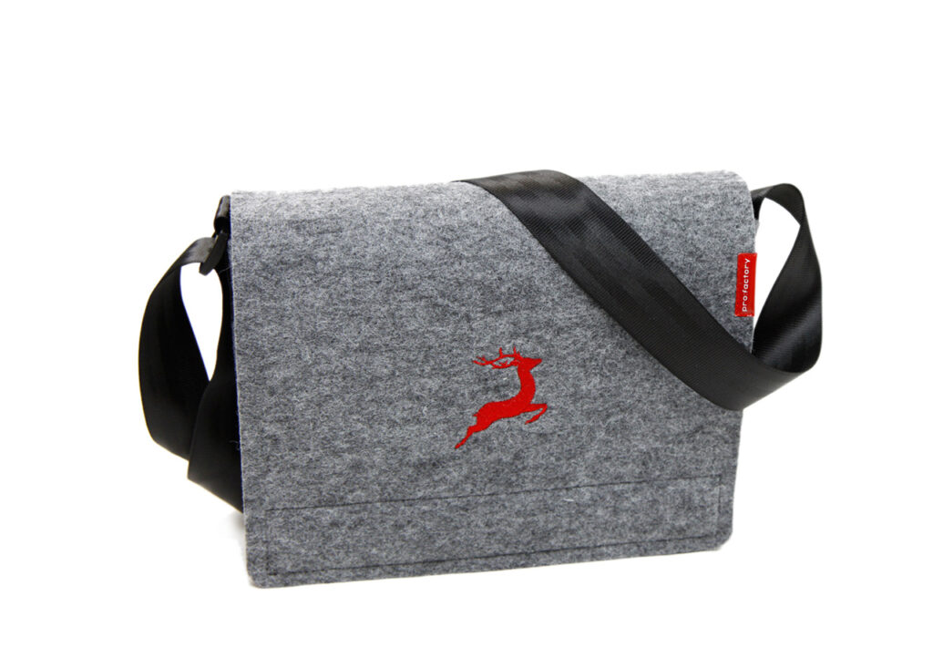 Wildfang - Umhängetaschen mit Logo