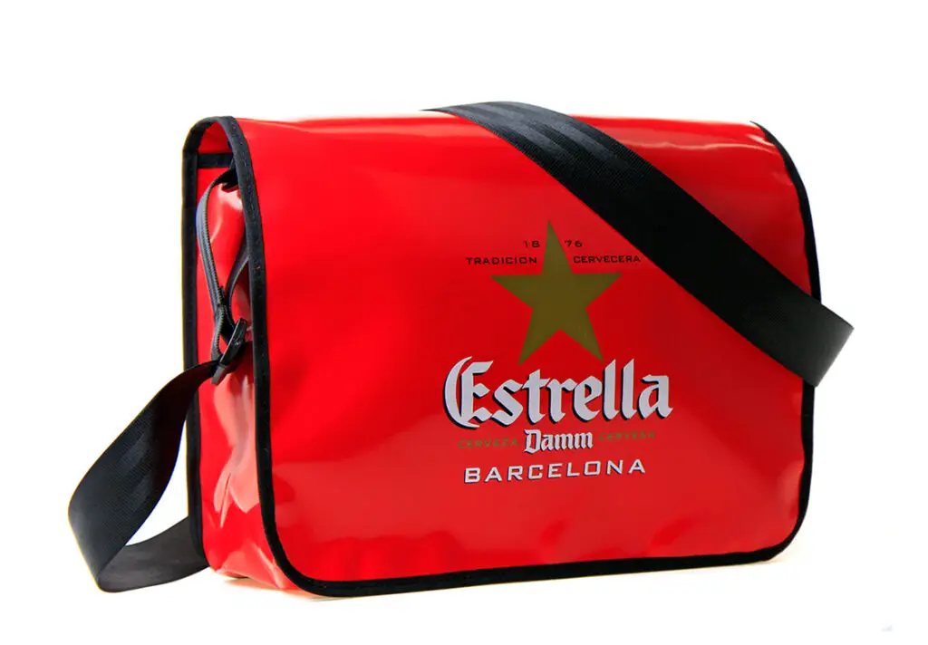 pro:cargo - Umhängetaschen mit Logo